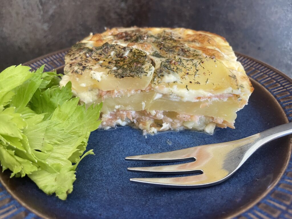 Laxpudding – Cremiger Lachsauflauf